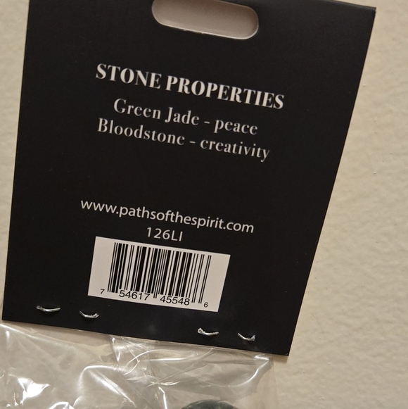 Libra Zodiac Green Jade and Bloodstone Set - Picture 2 of 2